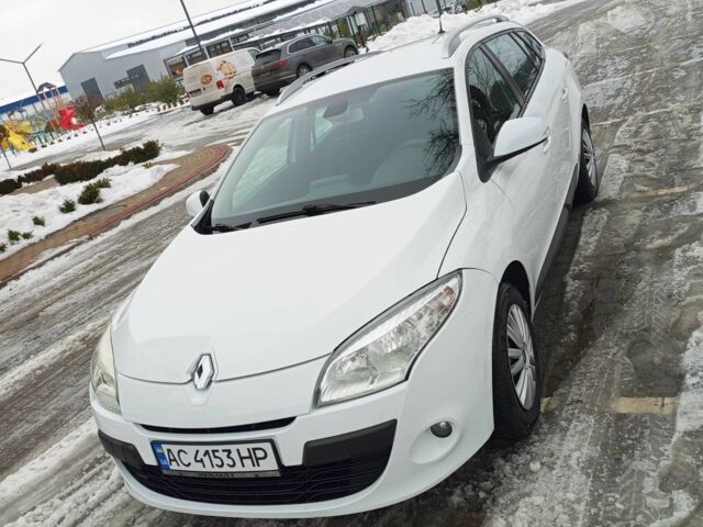Білий Рено Меган, об'ємом двигуна 1.5 л та пробігом 196 тис. км за 6000 $, фото 1 на Automoto.ua
