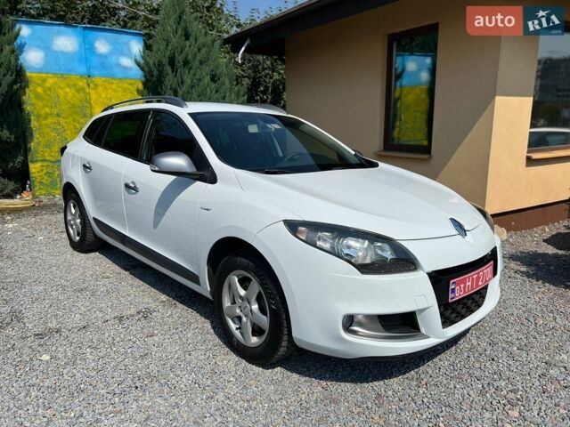 Білий Рено Меган, об'ємом двигуна 1.6 л та пробігом 198 тис. км за 7100 $, фото 1 на Automoto.ua