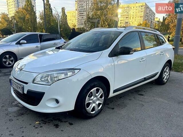 Білий Рено Меган, об'ємом двигуна 1.5 л та пробігом 193 тис. км за 7100 $, фото 1 на Automoto.ua