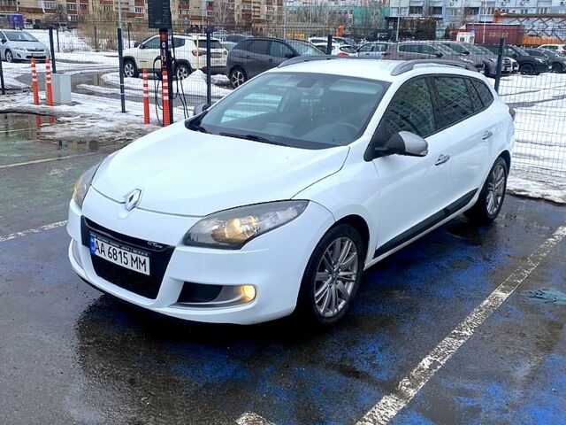 Білий Рено Меган, об'ємом двигуна 1.5 л та пробігом 32800 тис. км за 6500 $, фото 1 на Automoto.ua