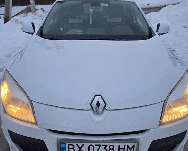 Белый Рено Меган, объемом двигателя 1.46 л и пробегом 230 тыс. км за 6000 $, фото 1 на Automoto.ua