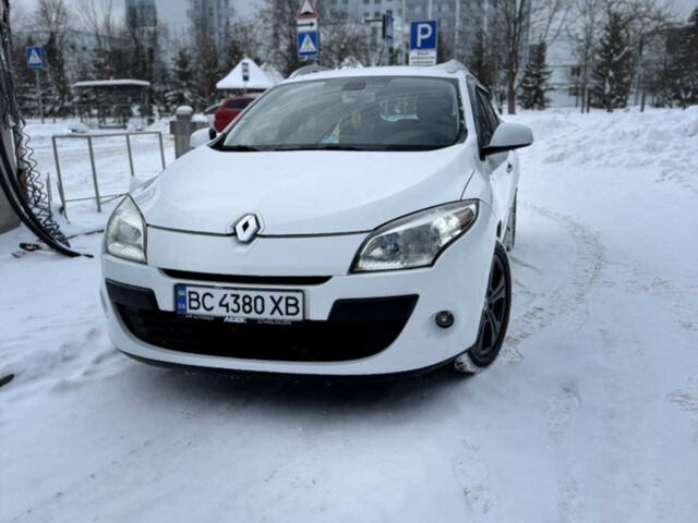 Белый Рено Меган, объемом двигателя 1.87 л и пробегом 149 тыс. км за 7400 $, фото 1 на Automoto.ua