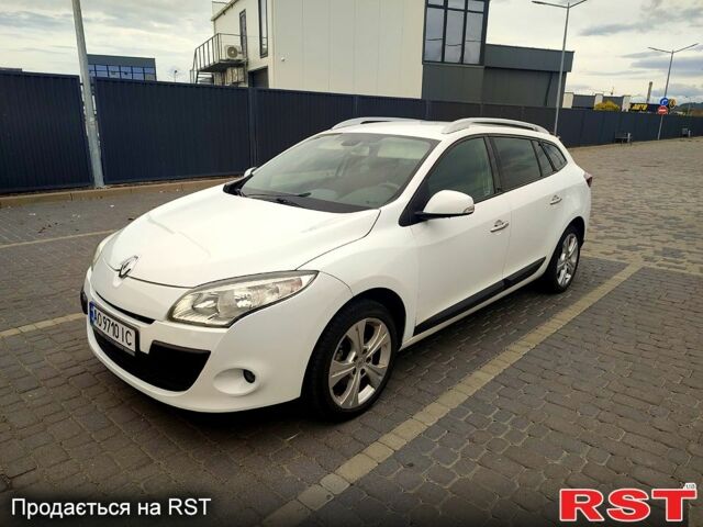 Білий Рено Меган, об'ємом двигуна 1.4 л та пробігом 266 тис. км за 6700 $, фото 1 на Automoto.ua