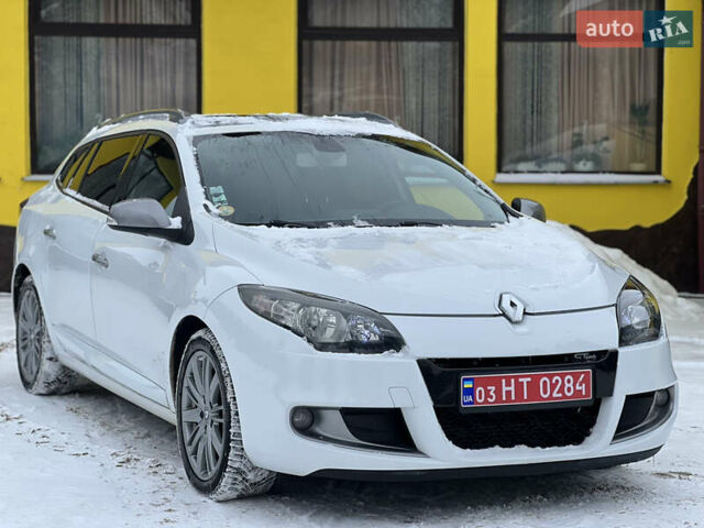 Білий Рено Меган, об'ємом двигуна 1.9 л та пробігом 240 тис. км за 7950 $, фото 1 на Automoto.ua