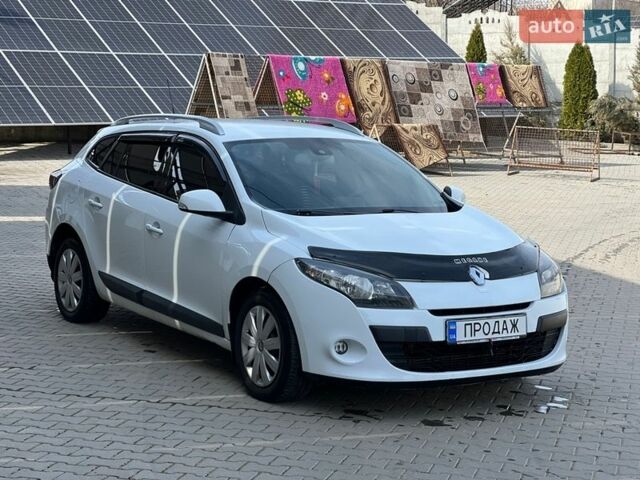Білий Рено Меган, об'ємом двигуна 1.9 л та пробігом 280 тис. км за 5950 $, фото 1 на Automoto.ua