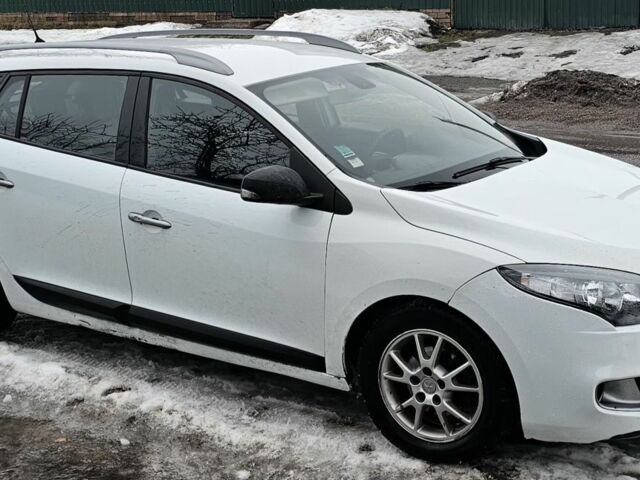 Белый Рено Меган, объемом двигателя 1.5 л и пробегом 340 тыс. км за 5500 $, фото 1 на Automoto.ua