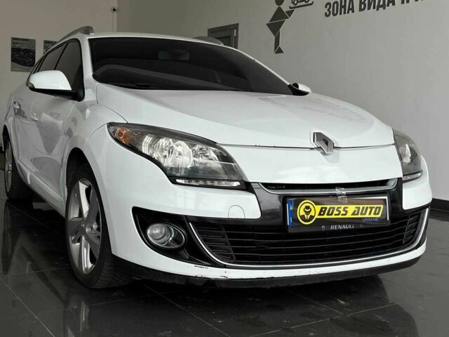 Белый Рено Меган, объемом двигателя 1.5 л и пробегом 256 тыс. км за 7350 $, фото 1 на Automoto.ua
