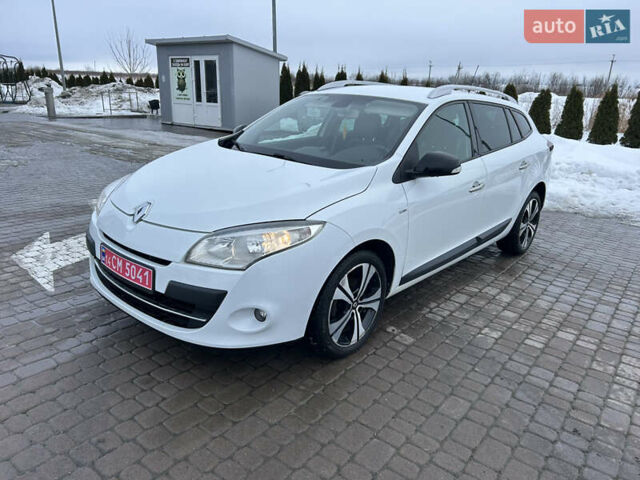 Білий Рено Меган, об'ємом двигуна 1.5 л та пробігом 248 тис. км за 7600 $, фото 1 на Automoto.ua