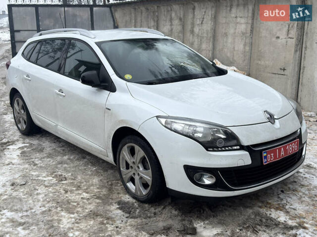 Белый Рено Меган, объемом двигателя 1.5 л и пробегом 237 тыс. км за 9000 $, фото 1 на Automoto.ua