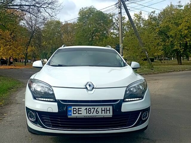Білий Рено Меган, об'ємом двигуна 1.5 л та пробігом 255 тис. км за 8500 $, фото 1 на Automoto.ua