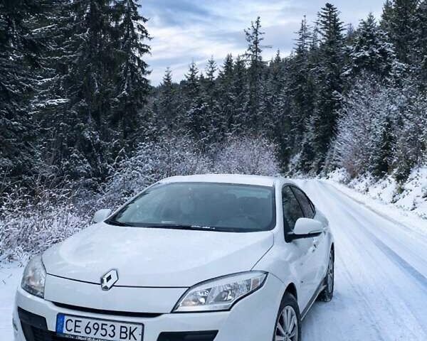 Білий Рено Меган, об'ємом двигуна 1.46 л та пробігом 243 тис. км за 7200 $, фото 1 на Automoto.ua