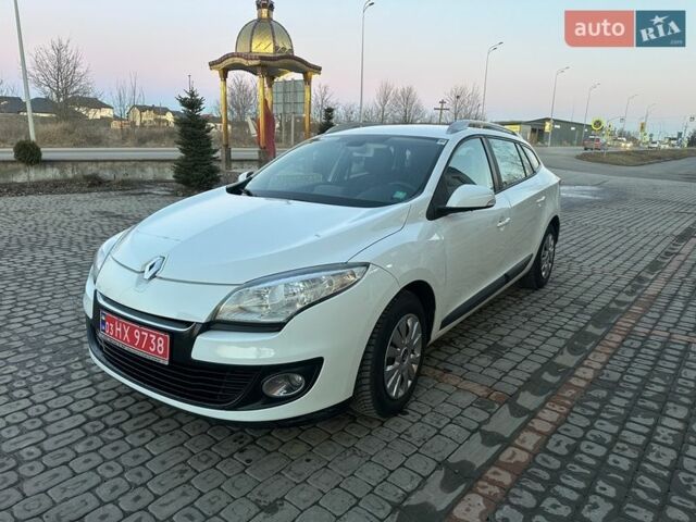 Белый Рено Меган, объемом двигателя 1.46 л и пробегом 193 тыс. км за 7800 $, фото 1 на Automoto.ua