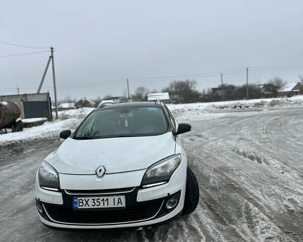 Білий Рено Меган, об'ємом двигуна 1.5 л та пробігом 286 тис. км за 7600 $, фото 1 на Automoto.ua