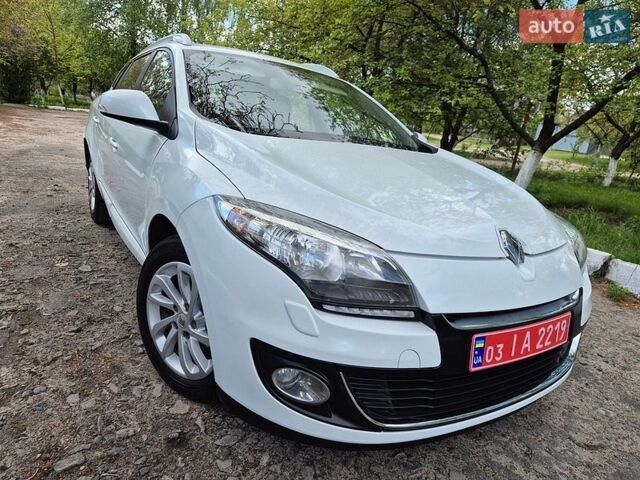 Белый Рено Меган, объемом двигателя 1.5 л и пробегом 254 тыс. км за 6900 $, фото 1 на Automoto.ua