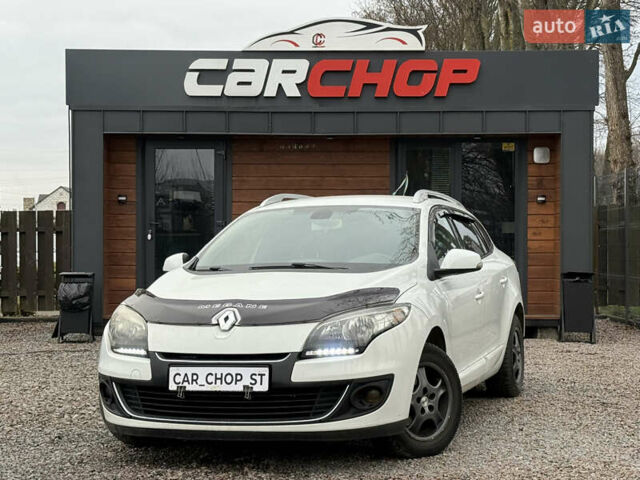 Белый Рено Меган, объемом двигателя 1.46 л и пробегом 271 тыс. км за 6500 $, фото 1 на Automoto.ua