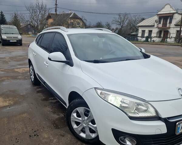 Білий Рено Меган, об'ємом двигуна 1.46 л та пробігом 305 тис. км за 6500 $, фото 1 на Automoto.ua