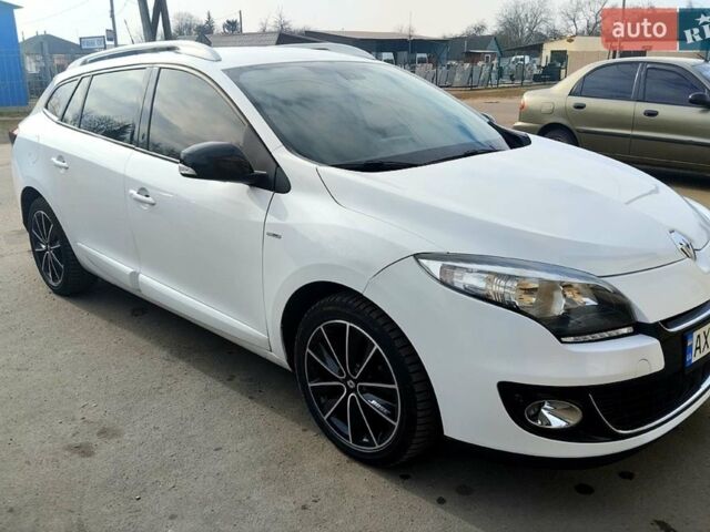 Белый Рено Меган, объемом двигателя 1.6 л и пробегом 290 тыс. км за 8950 $, фото 1 на Automoto.ua