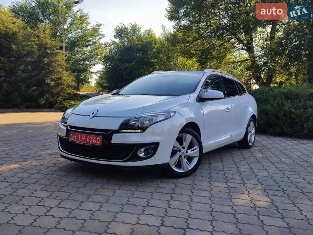 Білий Рено Меган, об'ємом двигуна 1.5 л та пробігом 198 тис. км за 8700 $, фото 1 на Automoto.ua