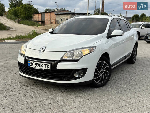 Білий Рено Меган, об'ємом двигуна 1.46 л та пробігом 260 тис. км за 7099 $, фото 1 на Automoto.ua