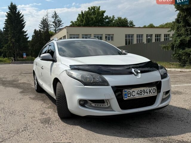 Білий Рено Меган, об'ємом двигуна 1.46 л та пробігом 236 тис. км за 5999 $, фото 1 на Automoto.ua