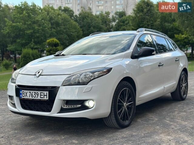 Білий Рено Меган, об'ємом двигуна 1.46 л та пробігом 291 тис. км за 6950 $, фото 1 на Automoto.ua