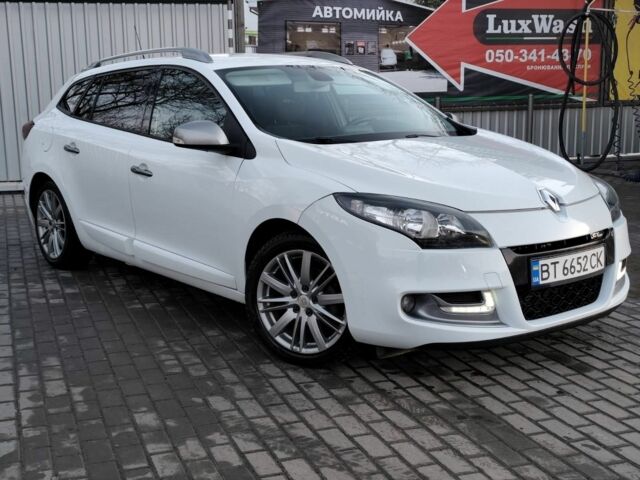 Білий Рено Меган, об'ємом двигуна 1.5 л та пробігом 284 тис. км за 8350 $, фото 1 на Automoto.ua