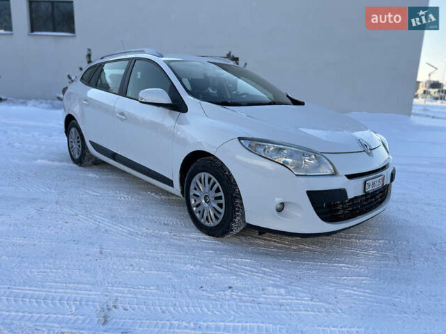 Белый Рено Меган, объемом двигателя 1.5 л и пробегом 254 тыс. км за 7300 $, фото 1 на Automoto.ua