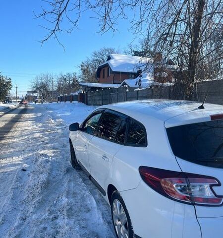 Білий Рено Меган, об'ємом двигуна 1.5 л та пробігом 355 тис. км за 7300 $, фото 1 на Automoto.ua