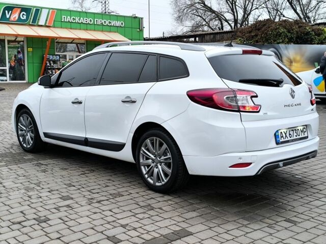 Білий Рено Меган, об'ємом двигуна 1.5 л та пробігом 238 тис. км за 8900 $, фото 1 на Automoto.ua
