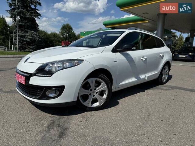 Белый Рено Меган, объемом двигателя 1.5 л и пробегом 225 тыс. км за 7699 $, фото 1 на Automoto.ua