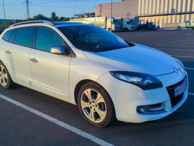 Білий Рено Меган, об'ємом двигуна 1.5 л та пробігом 198 тис. км за 9441 $, фото 1 на Automoto.ua