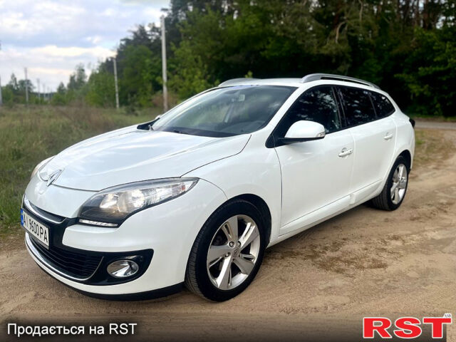 Белый Рено Меган, объемом двигателя 1.5 л и пробегом 190 тыс. км за 8000 $, фото 1 на Automoto.ua