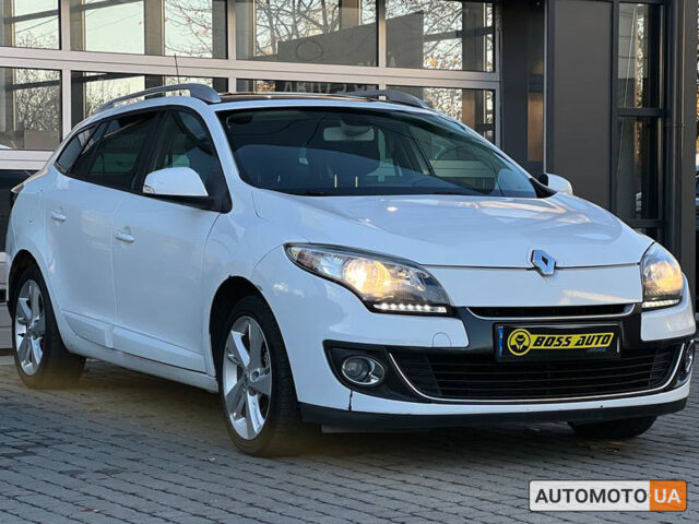 Білий Рено Меган, об'ємом двигуна 1.5 л та пробігом 225 тис. км за 8600 $, фото 1 на Automoto.ua
