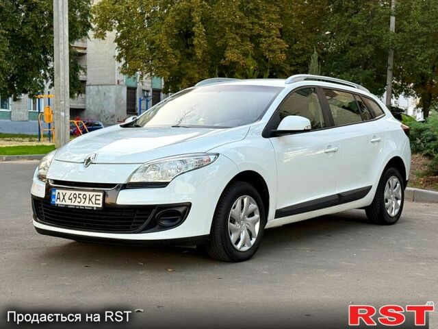 Білий Рено Меган, об'ємом двигуна 1.5 л та пробігом 258 тис. км за 6500 $, фото 1 на Automoto.ua