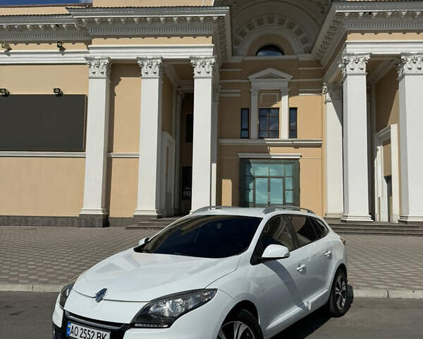 Белый Рено Меган, объемом двигателя 1.5 л и пробегом 234 тыс. км за 7600 $, фото 1 на Automoto.ua