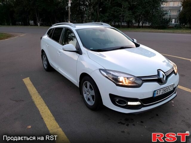 Белый Рено Меган, объемом двигателя 1.5 л и пробегом 289 тыс. км за 8800 $, фото 1 на Automoto.ua