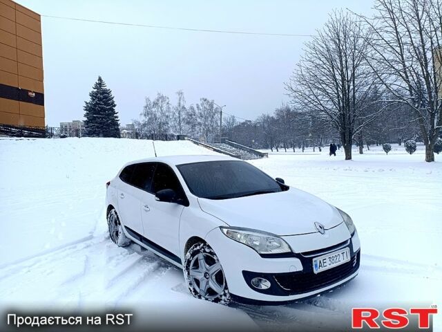 Білий Рено Меган, об'ємом двигуна 1.5 л та пробігом 257 тис. км за 6600 $, фото 1 на Automoto.ua