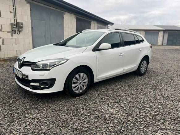 Белый Рено Меган, объемом двигателя 1.5 л и пробегом 261 тыс. км за 7000 $, фото 1 на Automoto.ua