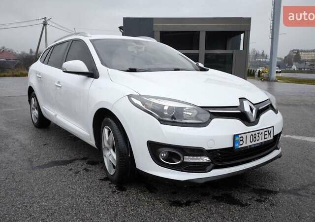 Белый Рено Меган, объемом двигателя 1.46 л и пробегом 225 тыс. км за 8500 $, фото 1 на Automoto.ua