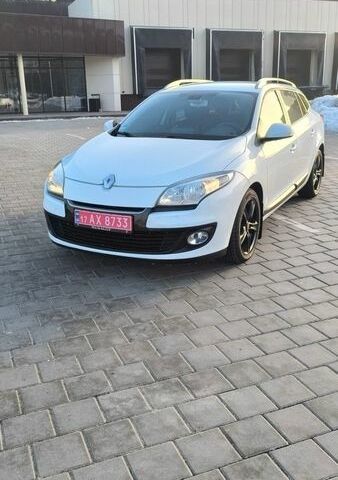 Белый Рено Меган, объемом двигателя 1.5 л и пробегом 197 тыс. км за 8750 $, фото 1 на Automoto.ua