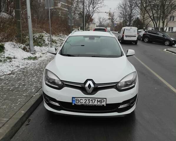 Білий Рено Меган, об'ємом двигуна 1.46 л та пробігом 205 тис. км за 7500 $, фото 1 на Automoto.ua