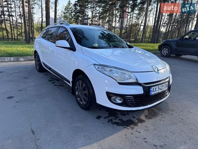 Белый Рено Меган, объемом двигателя 1.46 л и пробегом 275 тыс. км за 7250 $, фото 1 на Automoto.ua