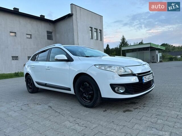 Білий Рено Меган, об'ємом двигуна 1.46 л та пробігом 307 тис. км за 7900 $, фото 1 на Automoto.ua