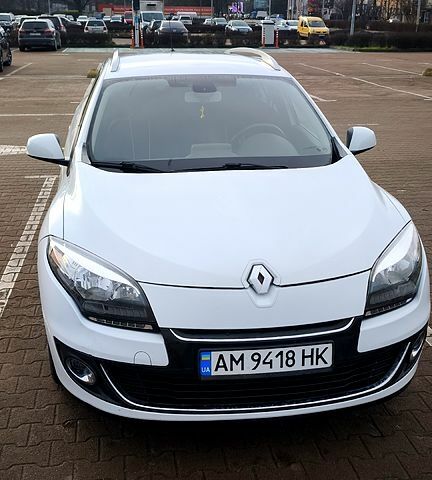 Білий Рено Меган, об'ємом двигуна 1.5 л та пробігом 280 тис. км за 8100 $, фото 1 на Automoto.ua