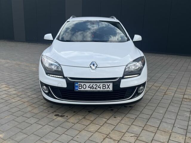 Білий Рено Меган, об'ємом двигуна 1.5 л та пробігом 259 тис. км за 7699 $, фото 1 на Automoto.ua