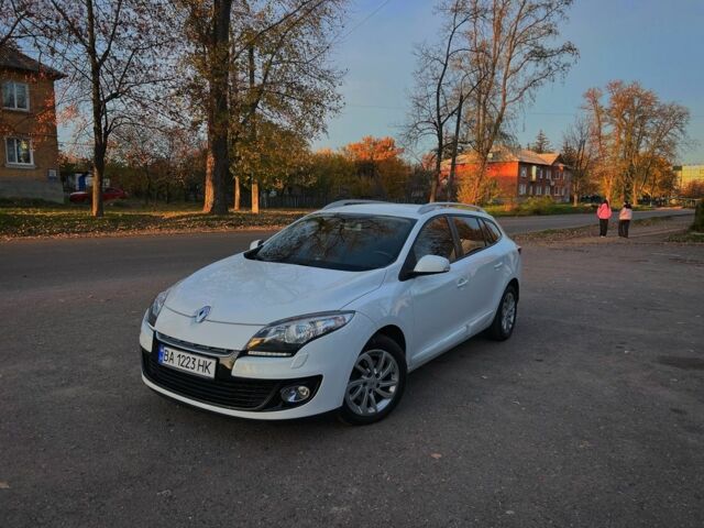 Белый Рено Меган, объемом двигателя 1.5 л и пробегом 284 тыс. км за 7300 $, фото 1 на Automoto.ua
