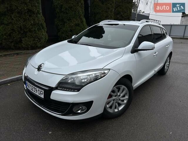 Білий Рено Меган, об'ємом двигуна 1.46 л та пробігом 243 тис. км за 8700 $, фото 1 на Automoto.ua
