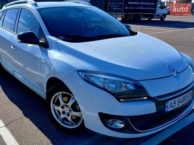 Белый Рено Меган, объемом двигателя 1.5 л и пробегом 207 тыс. км за 8500 $, фото 1 на Automoto.ua