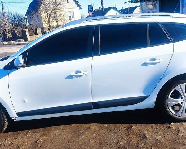 Білий Рено Меган, об'ємом двигуна 1.5 л та пробігом 221 тис. км за 6161 $, фото 1 на Automoto.ua