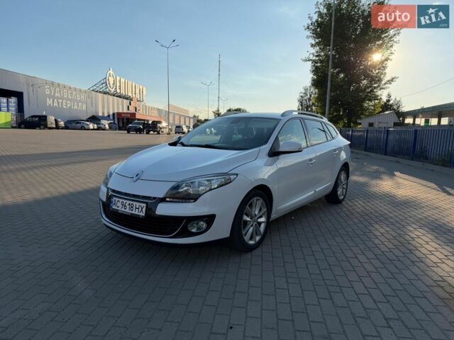 Білий Рено Меган, об'ємом двигуна 1.46 л та пробігом 240 тис. км за 7300 $, фото 1 на Automoto.ua